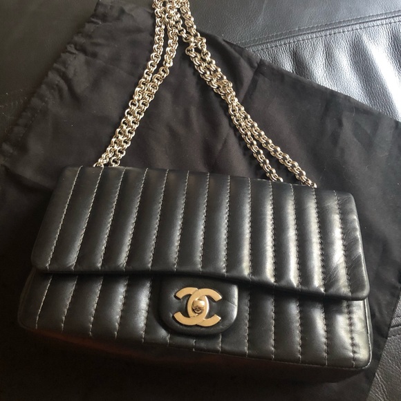 SOLD**Chanel Classic Vertical Double Flap - Picture 4 of 8